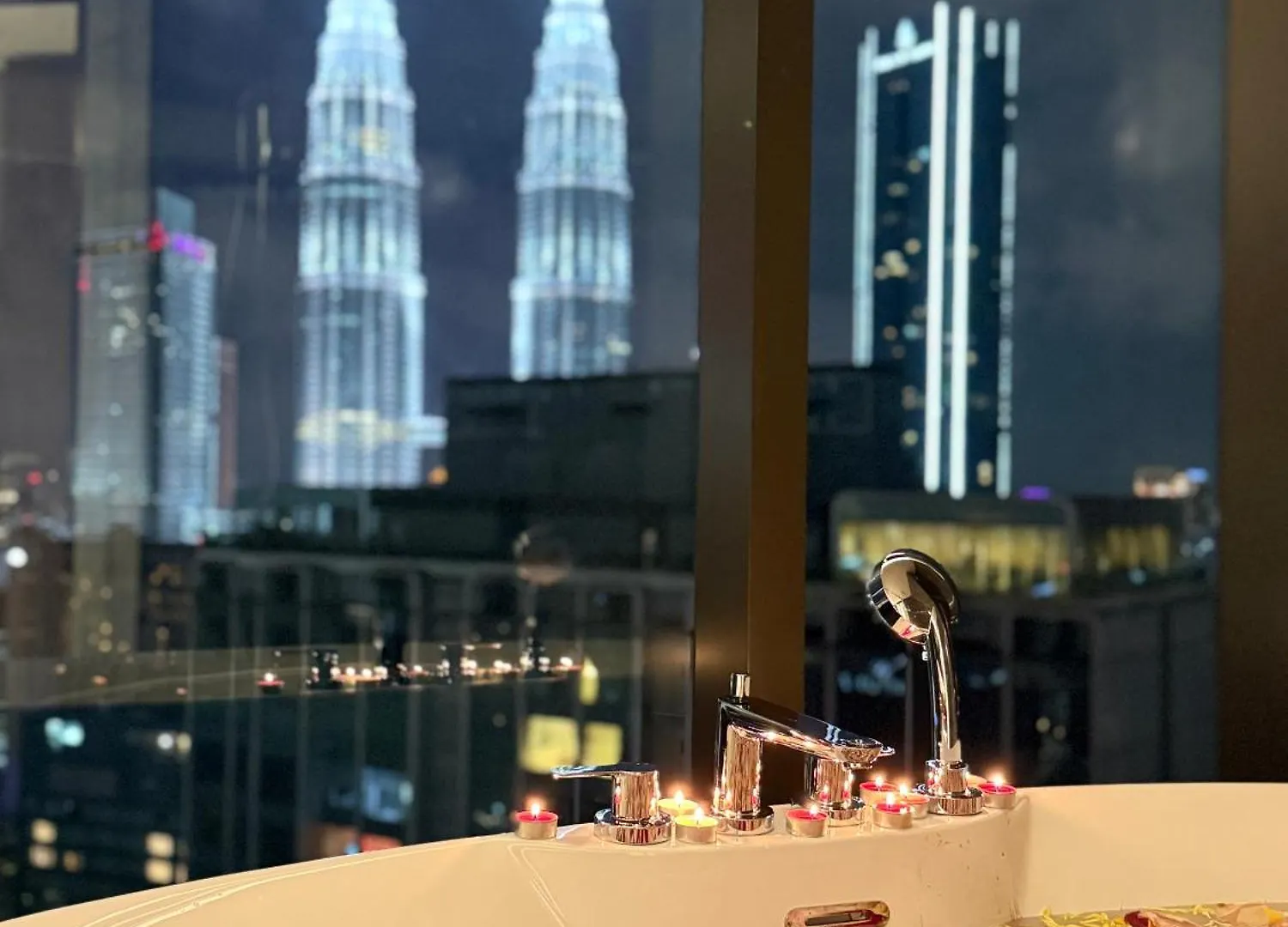 Ξενοδοχείο με διαμερίσματα Imperial Luxury Suites Klcc By Tr Κουάλα Λουμπούρ